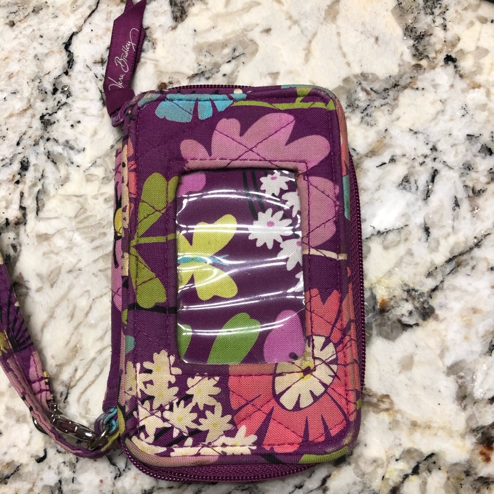 vera bradley wristlet